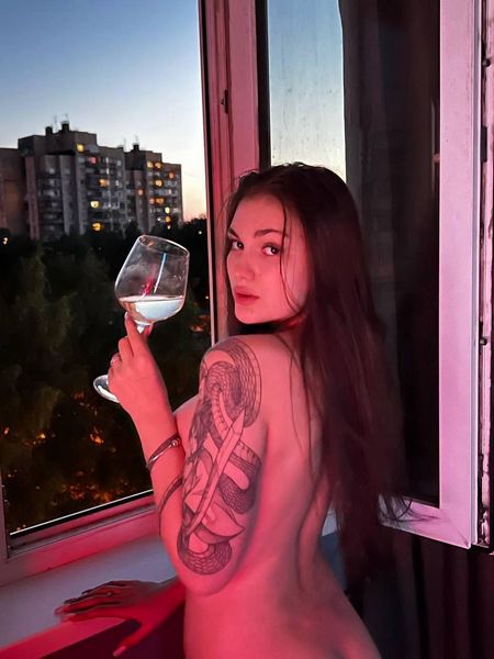 Проститутка с выездом: особенности заказа услуги 1